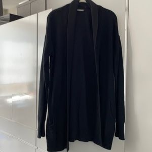 Cardigan with pockets